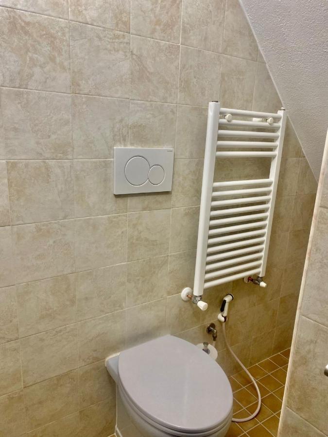 Il Bijoux Apartment Челано Екстериор снимка