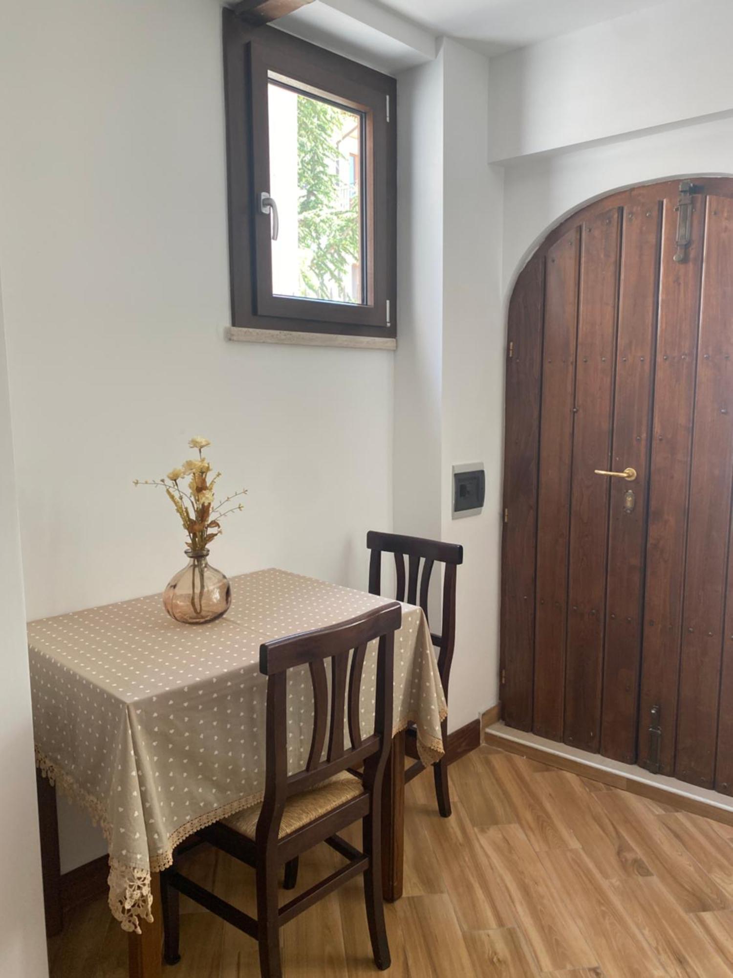 Il Bijoux Apartment Челано Екстериор снимка